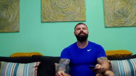 Snapshot of xxtreamleonard chatting on April 2026 03:21:02 AM Xtream Leonard online show from April 2026 03:21:02 AM