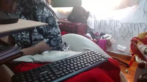 Snapshot of xxx_morena chatting on March 2025 02:10:02 PM   LILI  online show from March 2025 02:10:02 PM