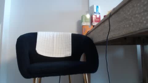 Lola online show from March 2025 02:34:02 PM