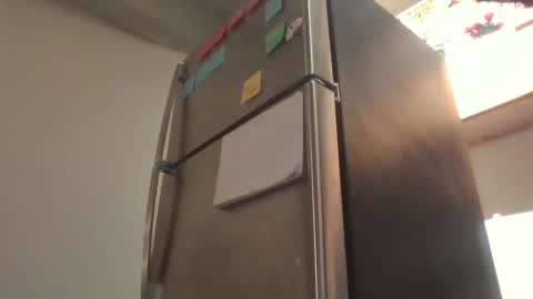 Danielle online show from September 2025 02:00:02 AM