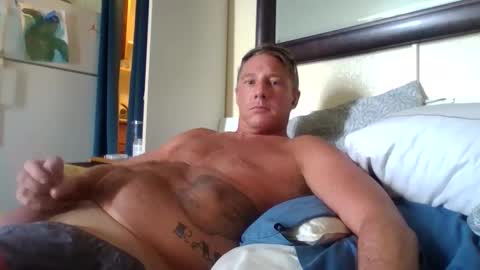 deeeeznutz online show from November 2025 10:10:01 PM