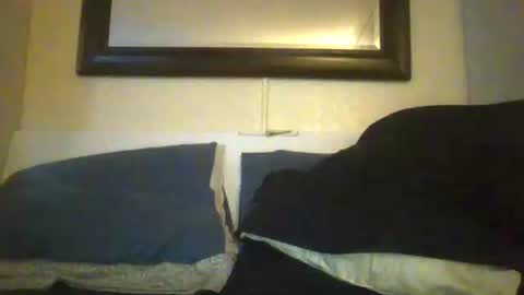 Snapshot of xxxelentdick chatting on June 2026 10:40:01 AM deeeeznutz online show from June 2026 10:40:01 AM