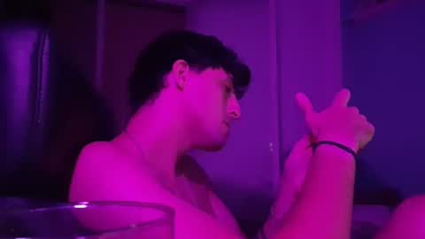 xxxfacu online show from January 2025 12:36:01 AM