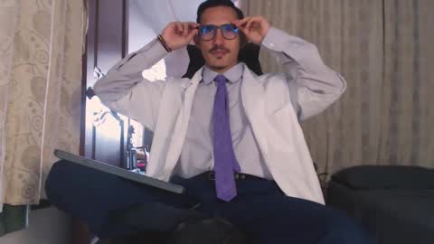 Kev online show from October 2025 07:56:02 PM