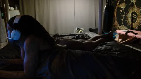 xxxjrstrokesxxx online show from November 2025 11:42:02 AM