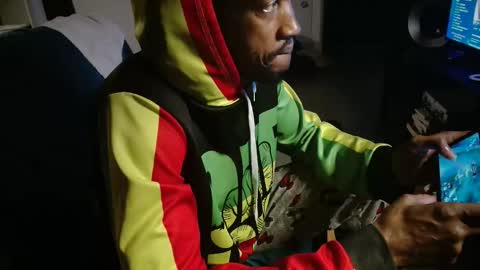 xxxjrstrokesxxx online show from April 2026 09:53:02 PM