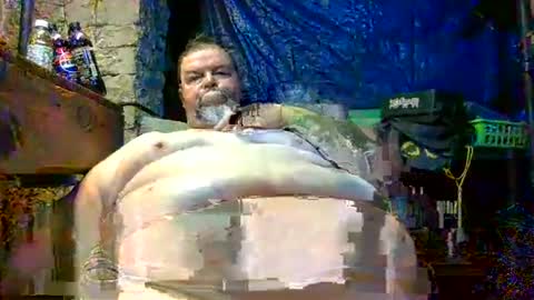 Snapshot of xxxlchub421 chatting on November 2025 08:44:01 PM xxxlchub421 online show from November 2025 08:44:01 PM