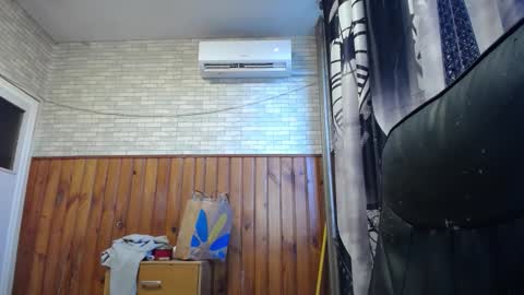 Snapshot of xxxnewlywedsxxx chatting on January 2026 02:11:01 PM Lana online show from January 2026 02:11:01 PM