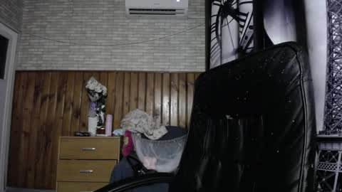 Snapshot of xxxnewlywedsxxx chatting on April 2026 07:50:02 PM Lana online show from April 2026 07:50:02 PM