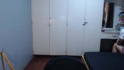 Melissa online show from November 2025 05:17:01 AM