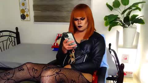 QueenMarina online show from May 2026 04:04:02 PM