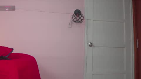 petronila online show from December 2025 12:49:02 AM