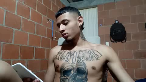 Yajz online show from October 2025 10:08:01 PM