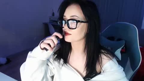 Yami online show from March 2026 11:33:01 PM