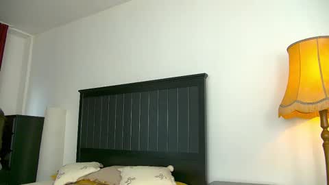 Snapshot of yanira_ass_ chatting on March 2026 05:11:02 AM yanira_ass_ online show from March 2026 05:11:02 AM