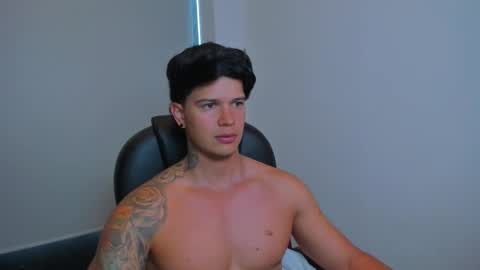 Snapshot of yanka_max1 chatting on November 2025 12:30:01 PM new here online show from November 2025 12:30:01 PM