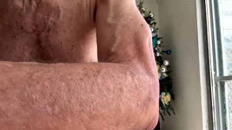 yannisv online show from December 2025 11:41:02 AM