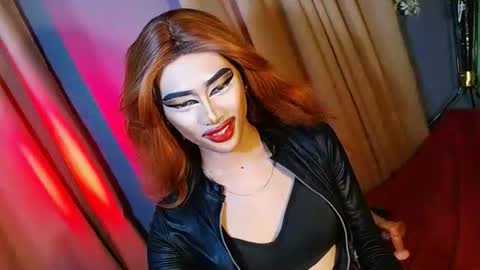 miss yasii online show from January 2025 06:59:02 PM