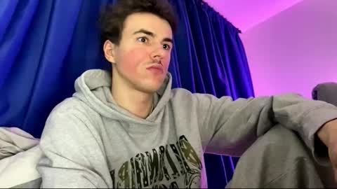 Snapshot of yayay333 chatting on February 2026 04:00:02 AM yayay333 online show from February 2026 04:00:02 AM