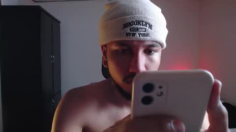 yeff online show from November 2025 01:04:02 AM