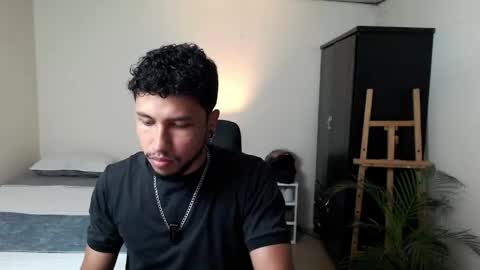 Snapshot of yeff_stone chatting on May 2026 11:01:02 PM yeff online show from May 2026 11:01:02 PM