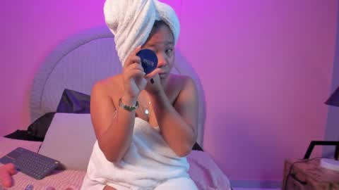 Snapshot of yeika_foxy chatting on June 2026 11:38:02 AM yeika_foxy online show from June 2026 11:38:02 AM