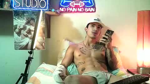yeisoncastellanos1999 online show from January 2026 11:04:02 AM