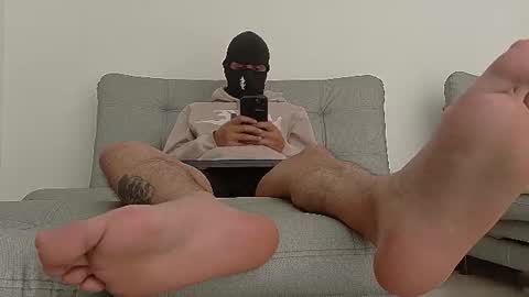 yeisongomezz online show from July 2026 06:51:01 PM
