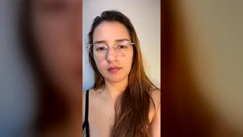 Snapshot of yelaine chatting on July 2026 01:49:01 AM yelaine online show from July 2026 01:49:01 AM