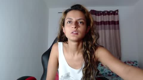 Snapshot of yemaya_28 chatting on June 2026 03:52:02 AM Yemaya 28 online show from June 2026 03:52:02 AM