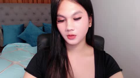 Snapshot of yen_bente chatting on October 2025 11:05:02 PM Yen online show from October 2025 11:05:02 PM