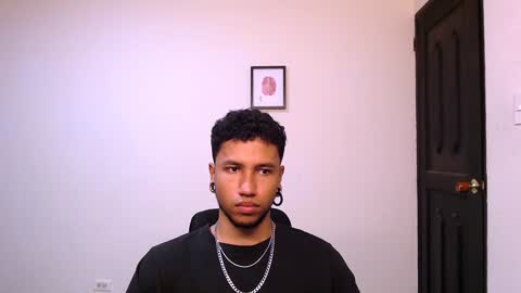 Yeff ind. model  online show from December 2024 10:47:02 PM