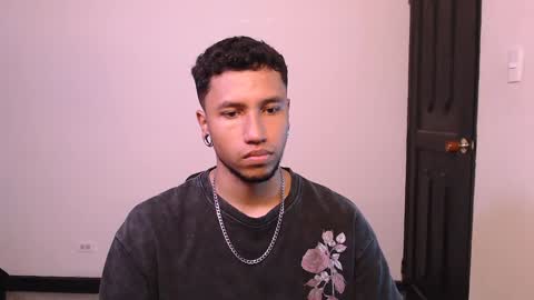 Yeff ind. model  online show from December 2024 02:06:02 AM