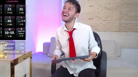 Yero online show from December 2024 08:58:02 PM