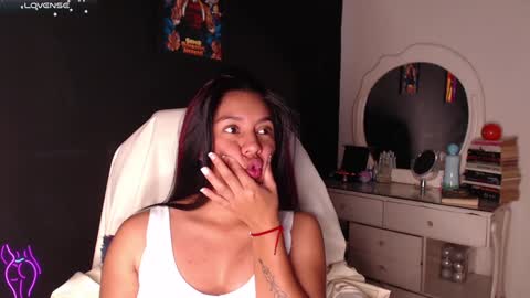 Yesi online show from January 2025 04:35:01 PM