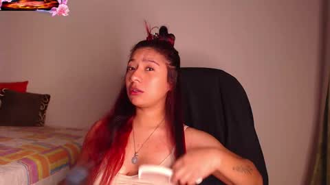 Yesi online show from October 2025 03:34:01 PM