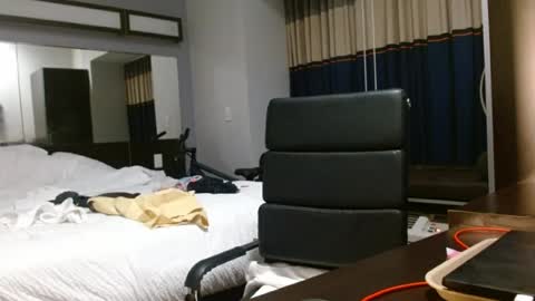 yesdaddy94404 online show from June 2026 01:25:02 AM