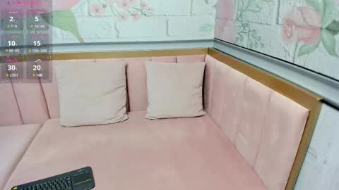 Snapshot of yess__daddy chatting on February 2025 10:23:02 AM yess__daddy online show from February 2025 10:23:02 AM