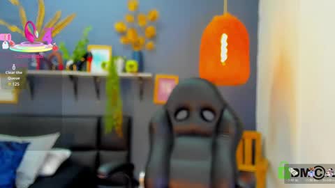 Snapshot of yessika_parker chatting on April 2026 08:51:02 AM yessika_parker online show from April 2026 08:51:02 AM
