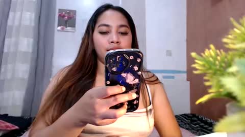 yhang_slut online show from February 2025 08:44:01 AM