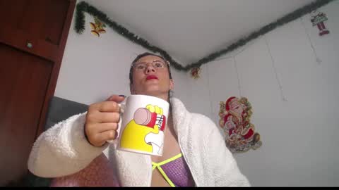 Yiny online show from January 2026 09:00:01 AM