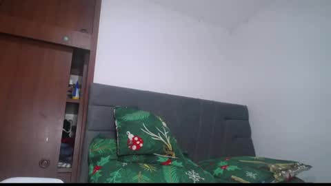 Yiny online show from January 2026 08:52:02 AM