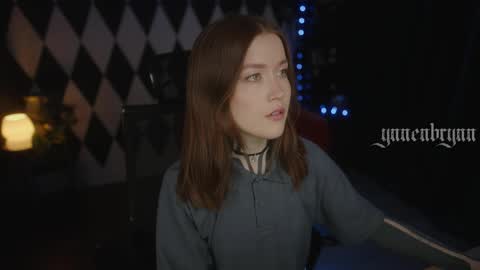 ynnenbrynn online show from April 2026 11:58:01 AM