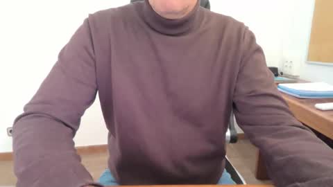 Snapshot of yo47 chatting on December 2025 02:34:01 PM Yo47 online show from December 2025 02:34:01 PM