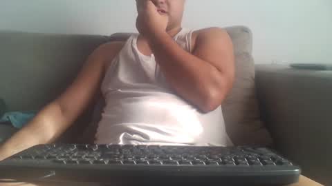 TuRey online show from April 2026 12:21:01 PM