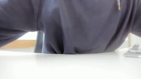 yoda130305 online show from October 2025 02:57:02 PM