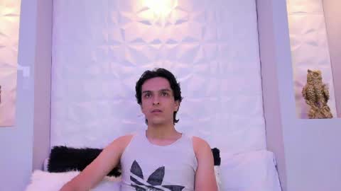 Yoiirchi online show from April 2026 06:02:01 PM