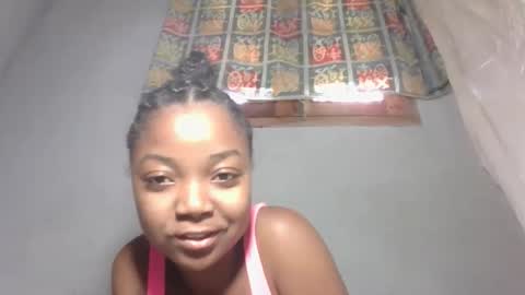 yolandrina05 online show from October 2025 09:00:02 AM