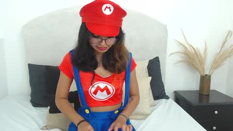 Yommi Winx online show from February 2025 12:17:01 AM