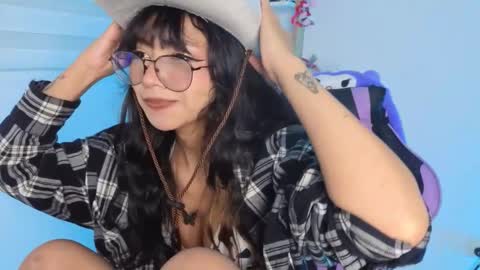 Yommi Winx online show from January 2026 07:23:01 AM